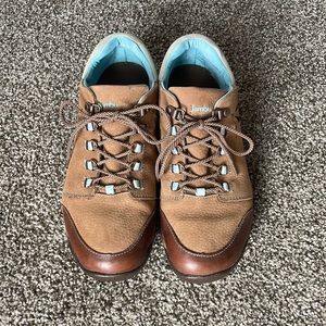 Jambu waterproof, leather hiking shoes